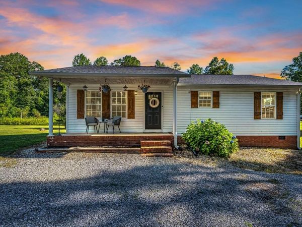 103 Highland Dr , Monteagle, TN 37356