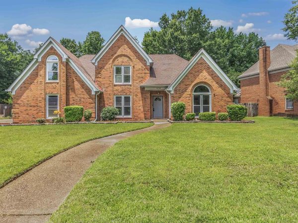 8756 RIVERWOOD FARMS PKY , Cordova, TN 38016