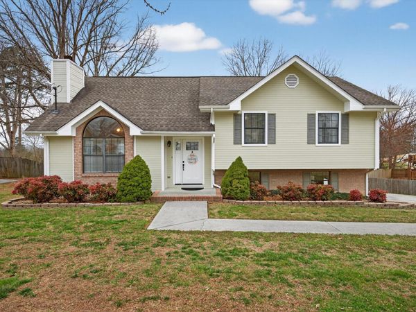 141 Debbie Lane , Ringgold, GA 30736