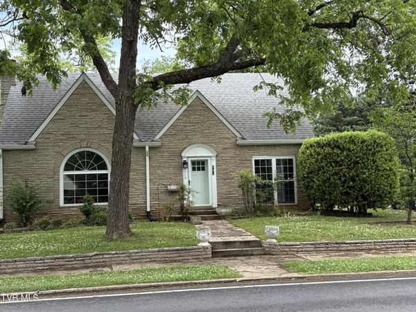 504 West Main Street, Greeneville, TN 37743