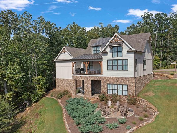 15 DAYLIGHT CV, Savannah, TN 38372