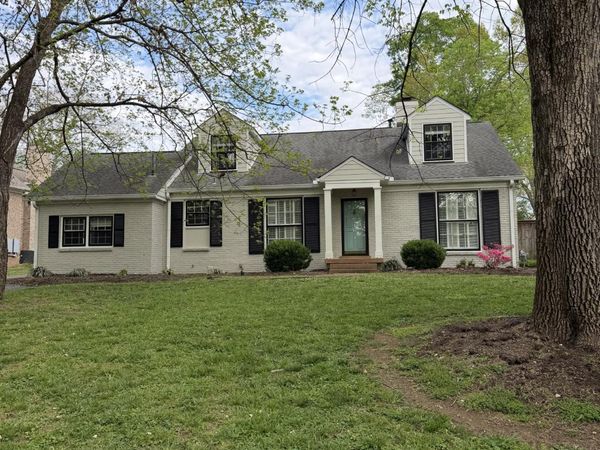 690 Clearview Dr , Nashville, TN 37205