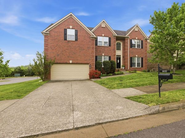 1037 Nunnery Ln , Nashville, TN 37221