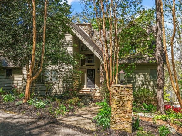 865 Stonegate Way , Townsend, TN 37882