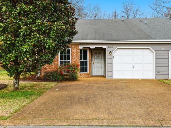 6587 Hickory Brook Road , Chattanooga, TN 37421
