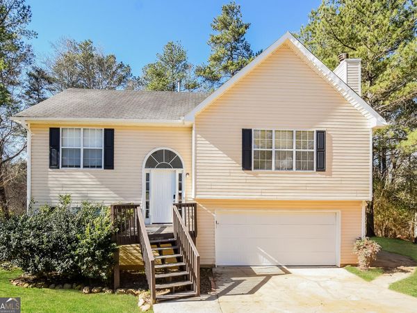 751 Stonebridge Park Circle, Lithonia, GA 30058