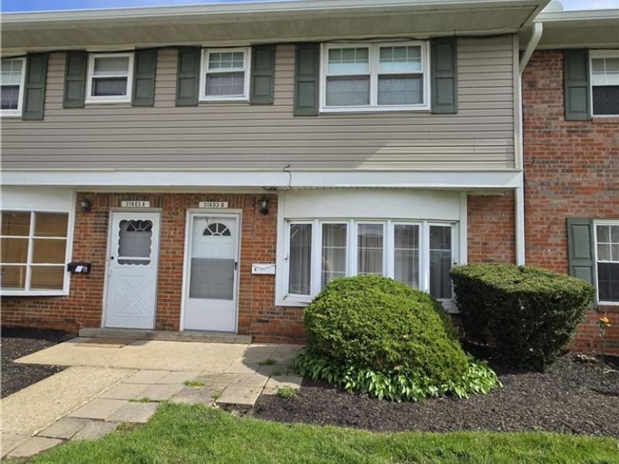 31603 N Marginal Road, Unit B, Willowick, OH 44095 Photo 1