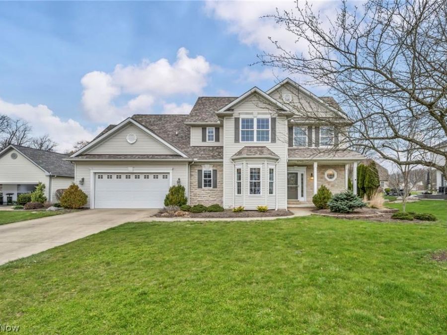 3795 Heathery Circle , Medina, OH 44256 Photo 1