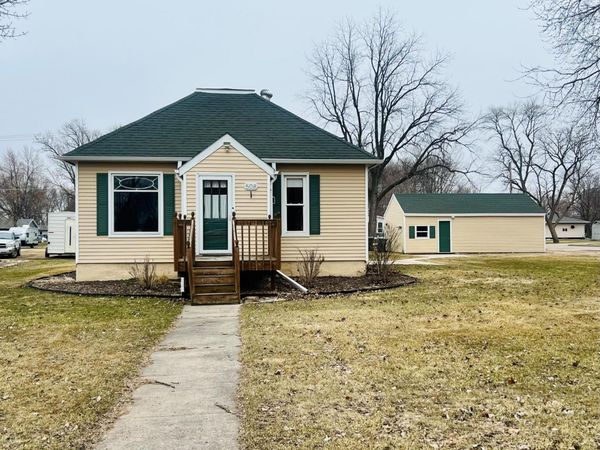 508 S Main Street , Chokio, MN 56221