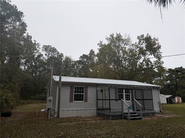 212 PARADISE SHORES ROAD , CRESCENT CITY, FL 32112