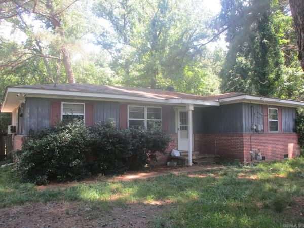 108 Curtis , Gurdon, AR 71743