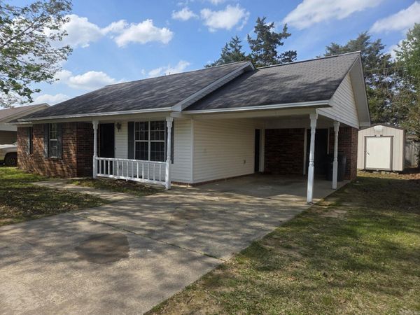 2208 Jonathan , Searcy, AR 72143