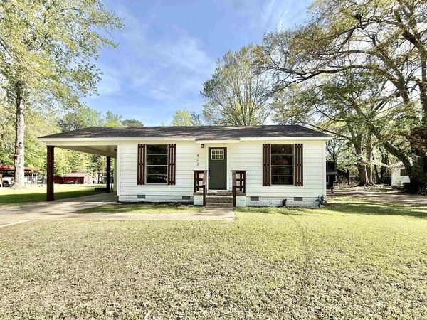 802 Waco , Camden, AR 71701
