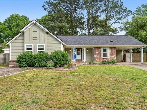 1070 GREENVIEW ROAD RD, Collierville, TN 38017