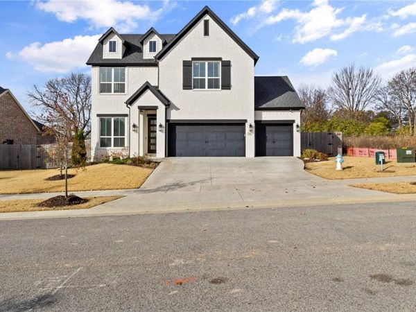 2963 N Whistle Post Drive , Fayetteville, AR 72704
