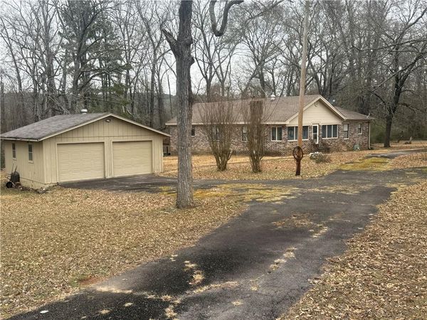 3046 W Highway 10 , Casa, AR 72025