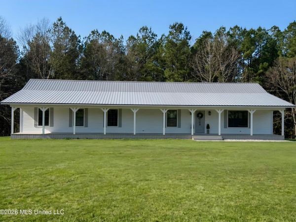 2333 Comans Road, Carthage, MS 39051