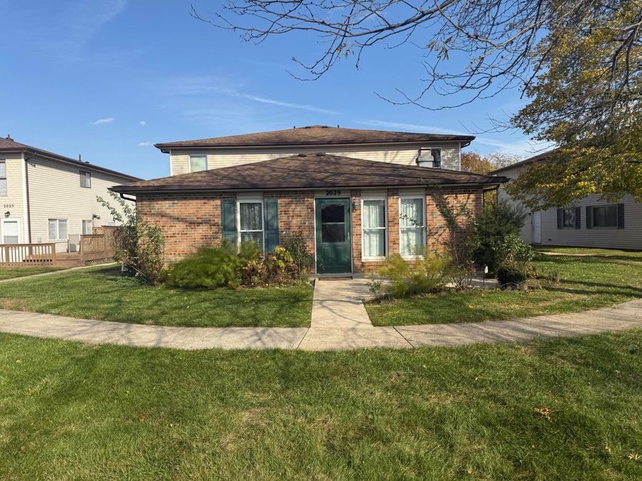 2029 Burwell Drive , Unit A, Columbus, OH 43209 Photo 1