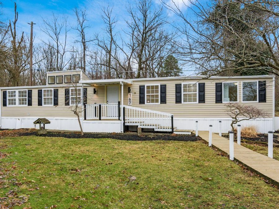 167 Lawrence Lane , Reynoldsburg, OH 43068 Photo 1