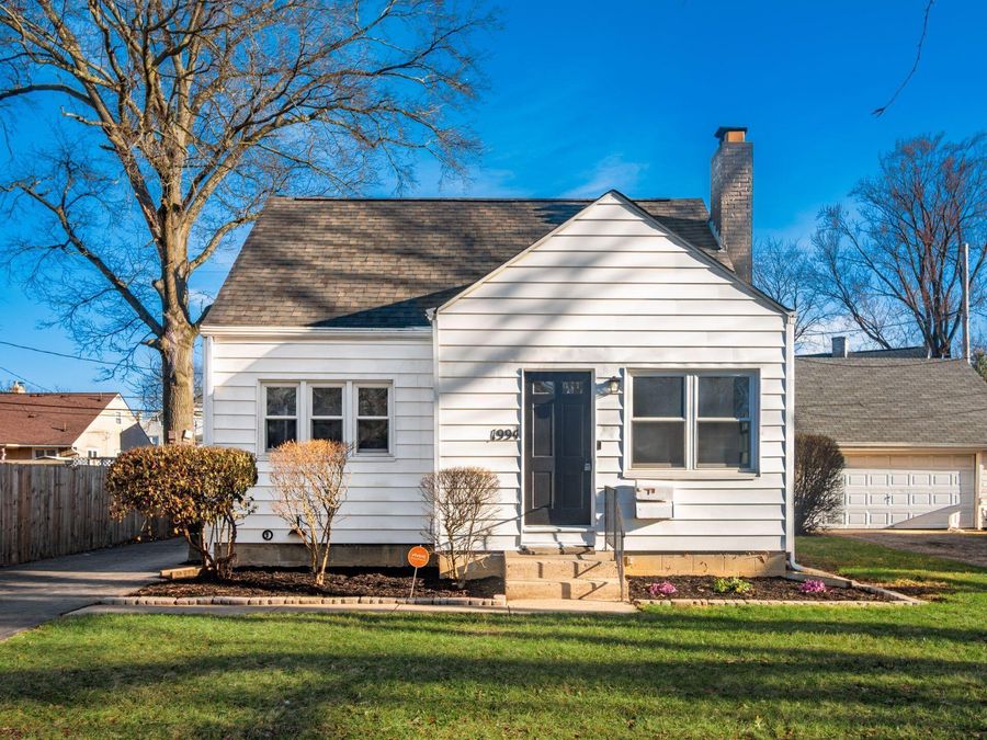 1994 Stratford Way , Columbus, OH 43219 Photo 1