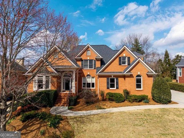 2364 Mossy Branch Drive, Snellville, GA 30078