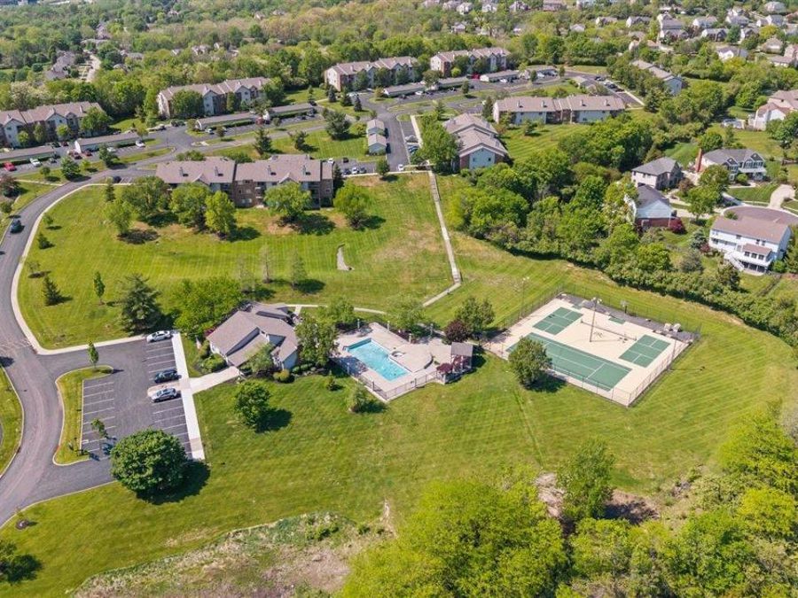 8839 Eagleview Drive, Unit 4, West Chester, OH 45069 Photo 27