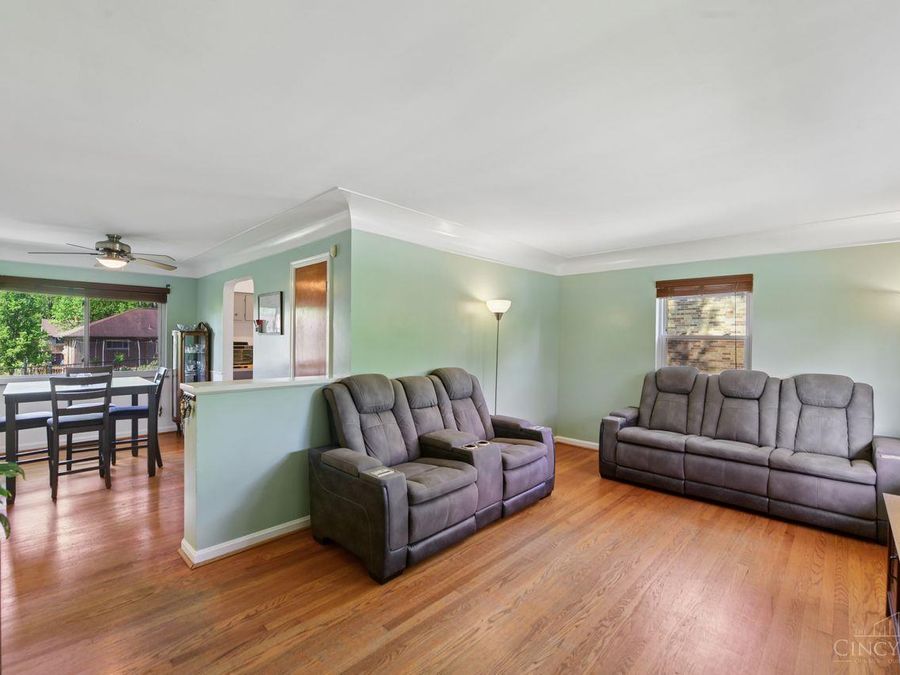 45 Illona Drive, Cincinnati, OH 45218 Photo 3