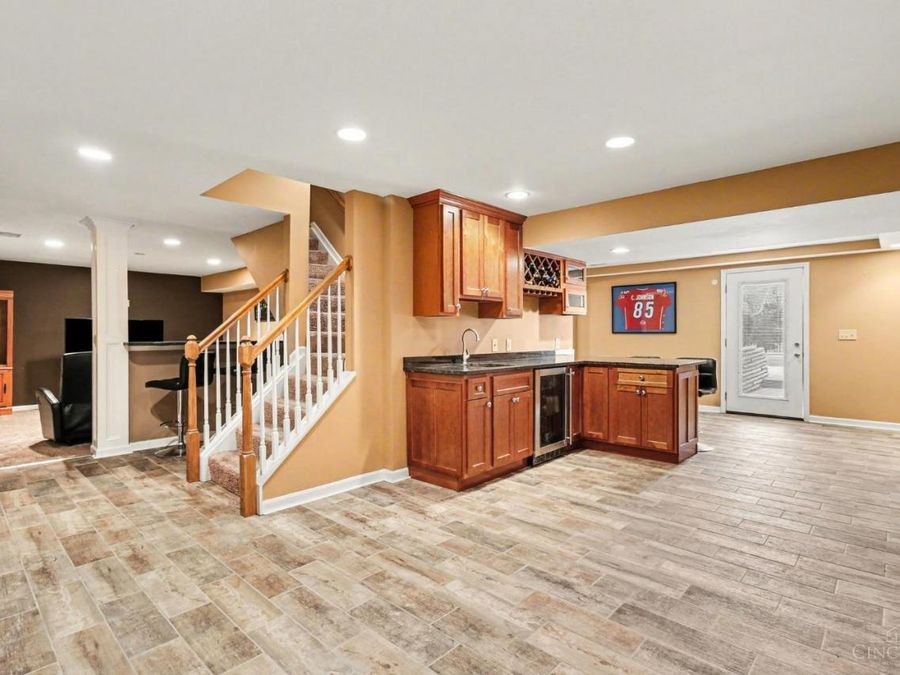 914 Cedarpark Drive, Delhi Township, OH 45233 Photo 21