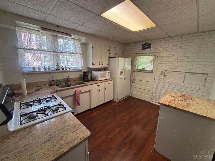 5510 Hamilton Avenue, Cincinnati, OH 45224 Photo 16