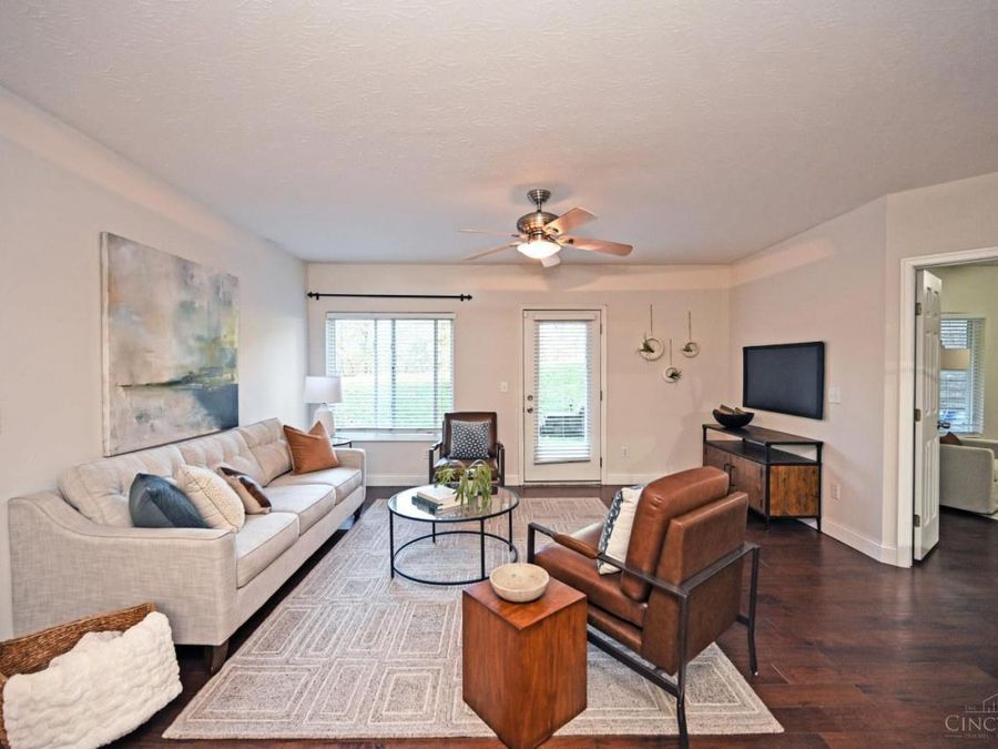 250 Postoak Lane, Unit I, Milford, OH 45150 Photo 10