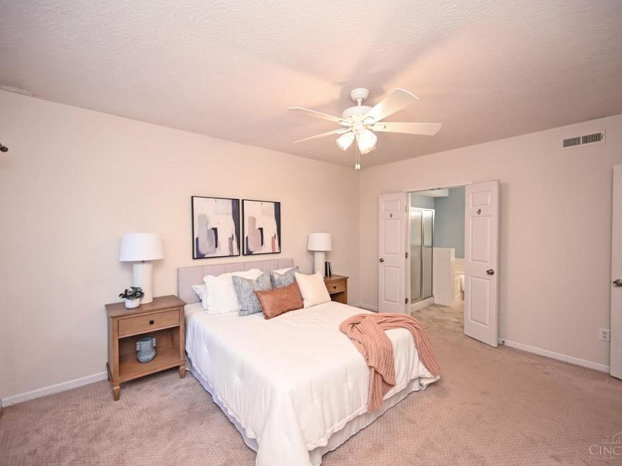250 Postoak Lane, Unit I, Milford, OH 45150 Photo 20