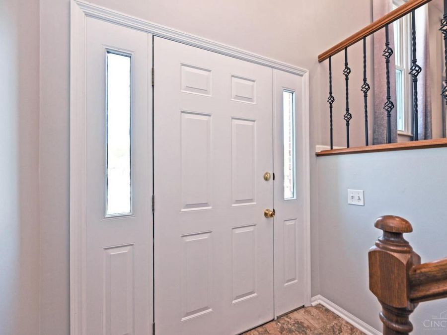 82 Orchard Knoll Drive, Reading, OH 45215 Photo 5