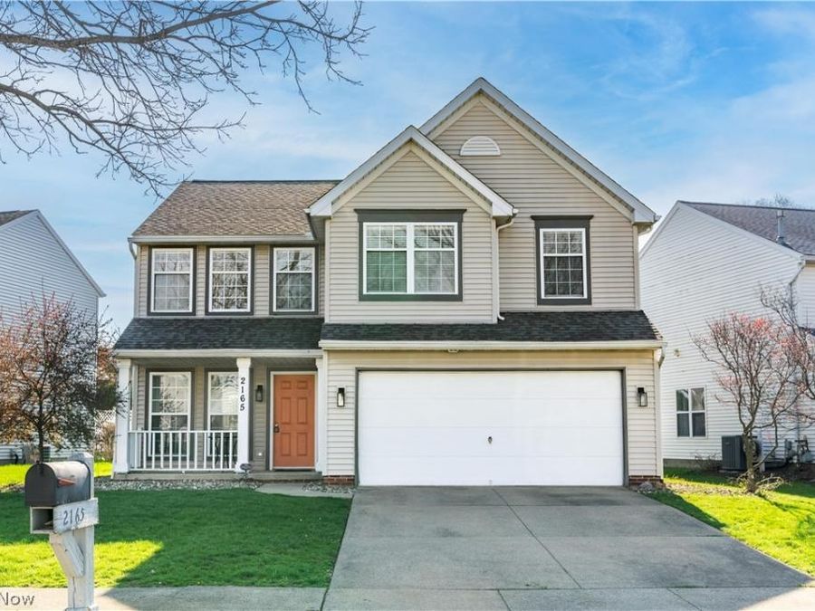 2165 Stonehenge Circle , Akron, OH 44319 Photo 1