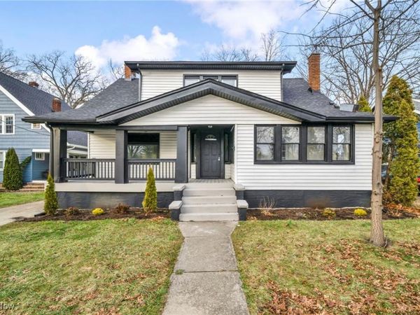17512 Allien Avenue , Cleveland, OH 44111