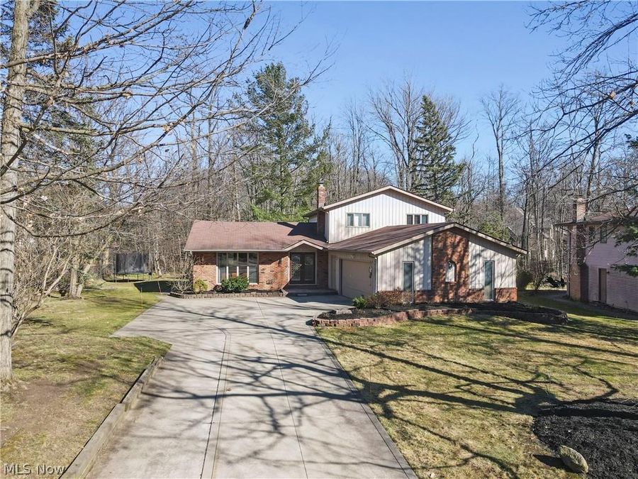 32420 Tracy Lane , Solon, OH 44139 Photo 1