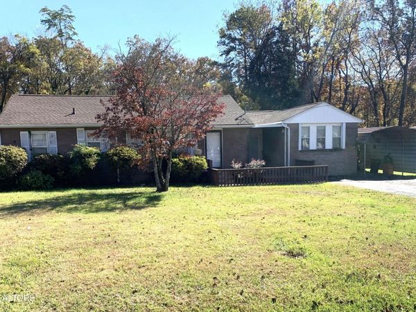 107 Woodlawn Drive , Kingston, TN 37763