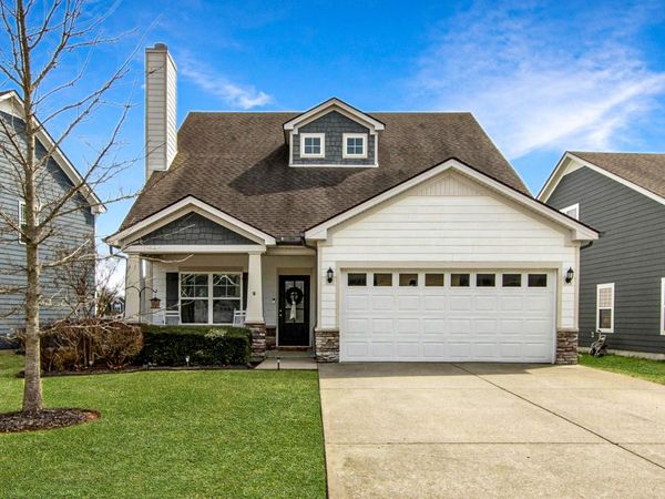 5751 Enclave Dr , Murfreesboro, TN 37128