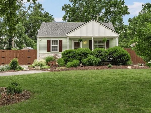 913 Kipling Dr , Nashville, TN 37217