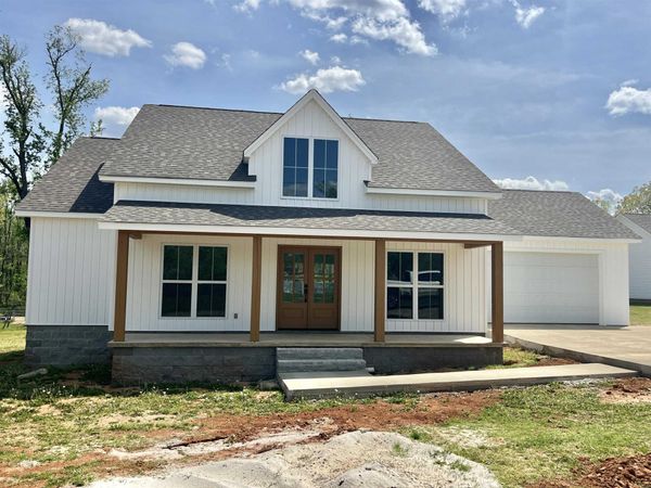 145 PAINE RD, Savannah, TN 38372