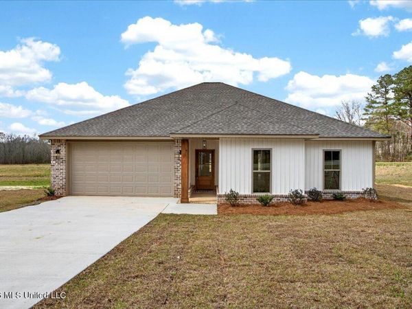 5 Bounds Road, Sumrall, MS 39482