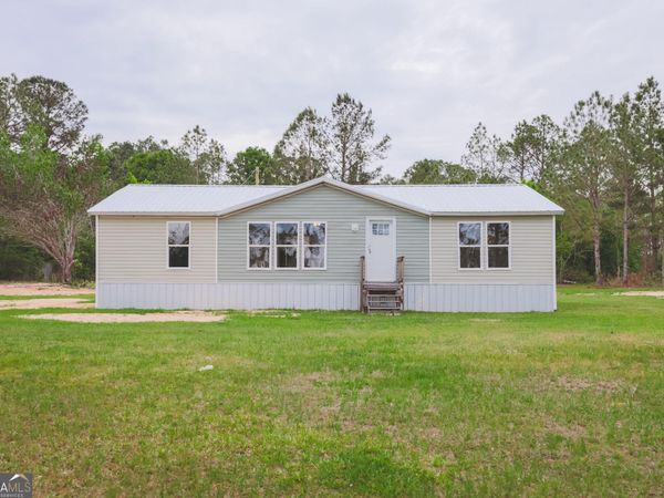 512 Bennett Still Highway, Alma, GA 31510