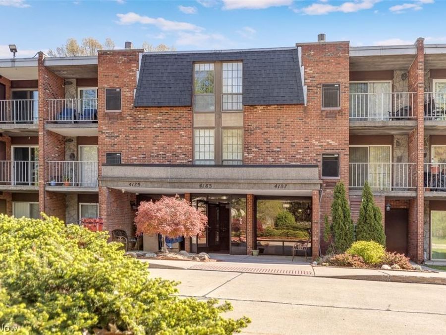 4179 Columbia Road , Unit 217, North Olmsted, OH 44070 Photo 1