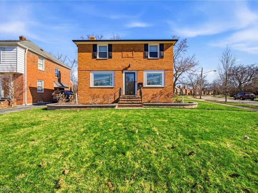 2353 Charney Road , University Heights, OH 44118 Photo 1