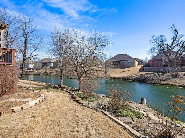1685 S Coopers Cove , Fayetteville, AR 72701