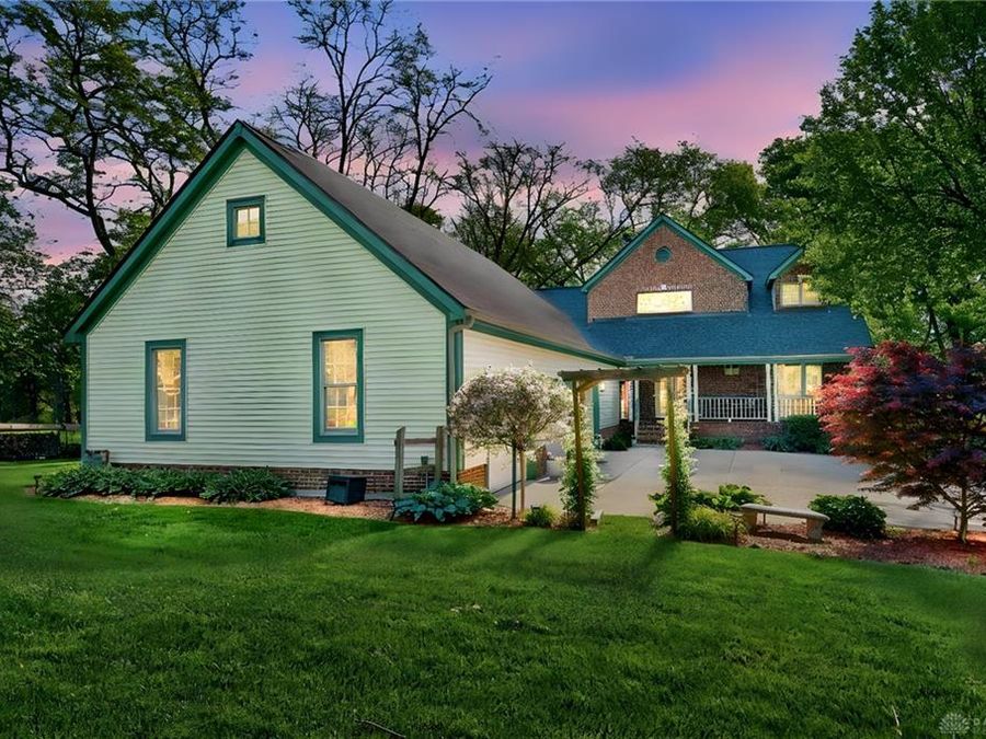 330 S Alpha Bellbrook Road, Beavercreek Township, OH 45305 Photo 1