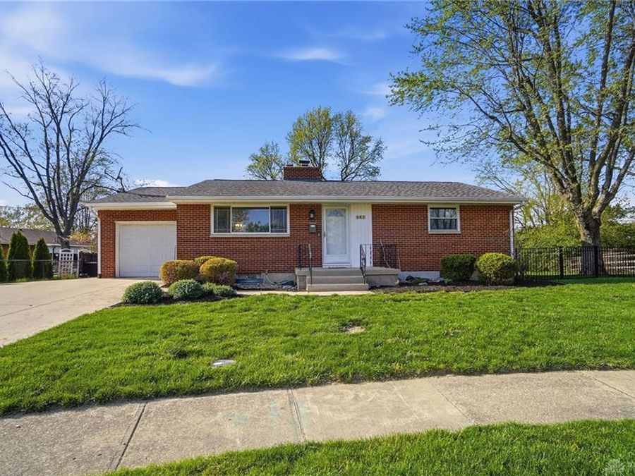 807 Sequoia Court, Dayton, OH 45419 Photo 1