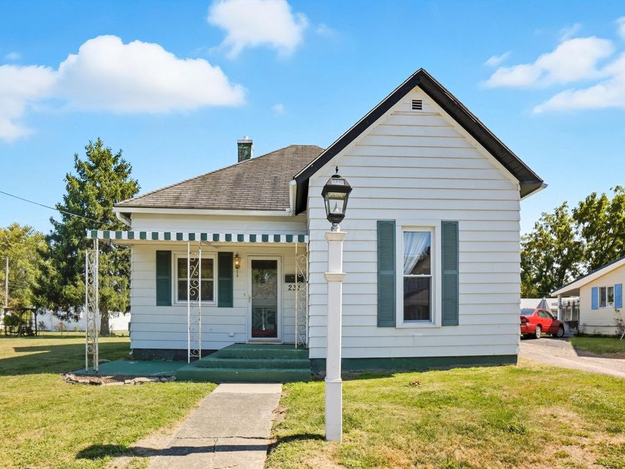 231 W Elm Street , Washington Court House, OH 43160 Photo 1
