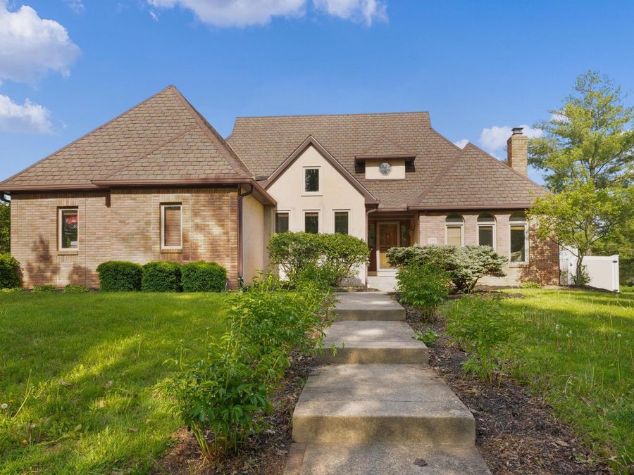 498 Olde Mill Drive , Westerville, OH 43082 Photo 1