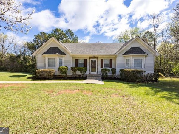 1251 Forsyth Landing Drive, Forsyth, GA 31029