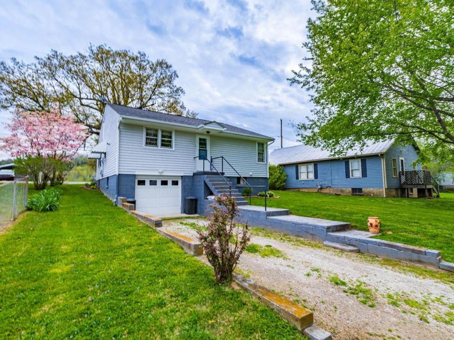 608 E Eighth Street, Manchester Township, OH 45144 Photo 9